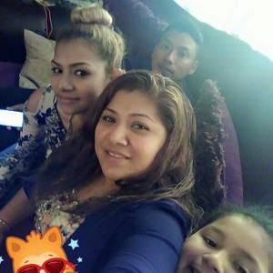 Meet your Posher, Josue